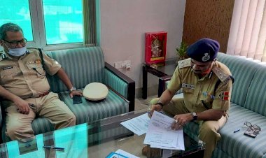 भरतपुर आईजी संजीव नार्जरी ने किया पदभार ग्रहण