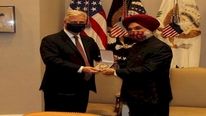 PM मोदी को लीजन ऑफ मेरिट अवॉर्ड से सम्मानित किया भारत को ग्लोबल पावर बनाने के लिए चुने गए