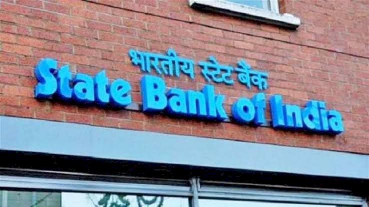 SBI में ऑफिसर पदों पर निकली भर्ती 11 जनवारी 2021 तक कर सकते हैं आवेदन