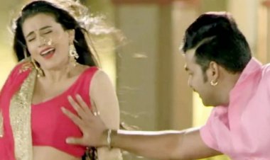Bhojpuri Song: सुर्ख साड़ी में दुल्हनिया बनीं अक्षरा सिंह के साथ पवन सिंह ने कर दी ऐसी हरकत, बहकी एक्ट्रेस हो गई रोमांटिक