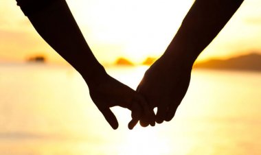 Chanakya Niti: लव लाइफ में पार्टनर रहेगा हमेशा संतुष्‍ट, बस करने होंगे ये काम