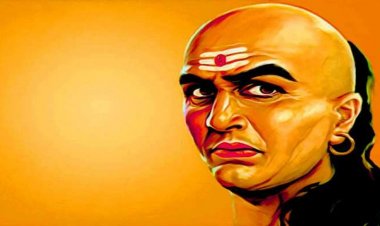 Chanakya Niti: गैर तो छोड़िए पत्नी को भी न बताएं ये 4 बातें, जिंदगी भर रहेंगे परेशान