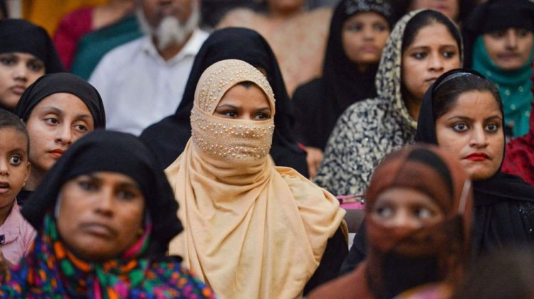 Muslims के लिए महाराष्ट्र सरकार का बड़ा फैसला! क्यों खराब है माली हालत? ये कंपनी करेगी स्टडी