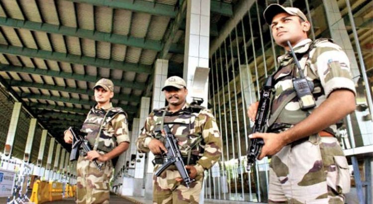 CISF में 12वीं पास के लिए निकली नौकरी, आवेदन फीस 100 रुपये सैलरी 92,300 रुपये महीना तक
