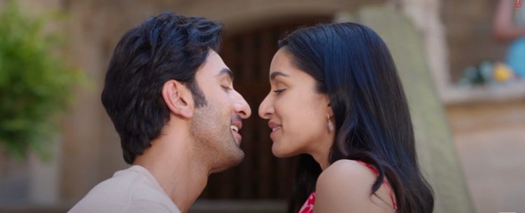 तू झूठी मैं मक्कार' के निर्माताओं ने मच अवेटेड सॉन्ग 'तेरे प्यार में' को किया रिलीज