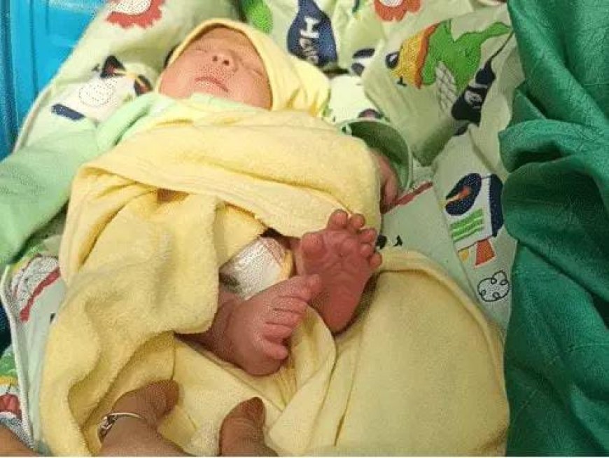 जयपुर में जन्मी बच्ची के 20 की जगह 24 अंगुलियां