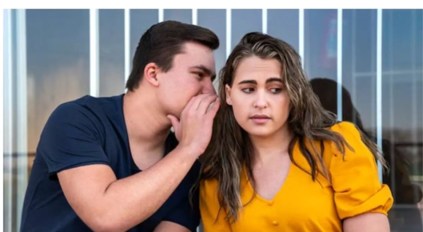 चुगली करने वालों के अंदर होती हैं ये 5 आदतें, कर लीजिए पहचान- नहीं तो झेलना पड़ेगा नुकसान